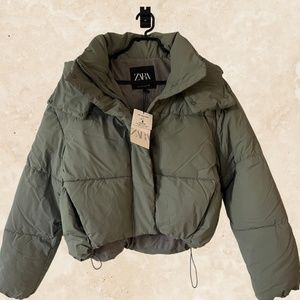 ZARA- CROPPED PUFFER JACKET